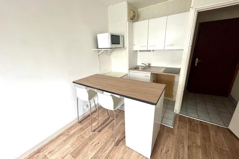 Photo n°2 - Louer un appartement studio<br/> de 18 m² à Nantes (44300)