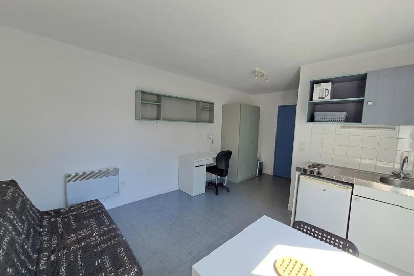 Image 1 Photo n°1 - Louer un appartement studio<br/> de 18 m² à Nantes (44000)