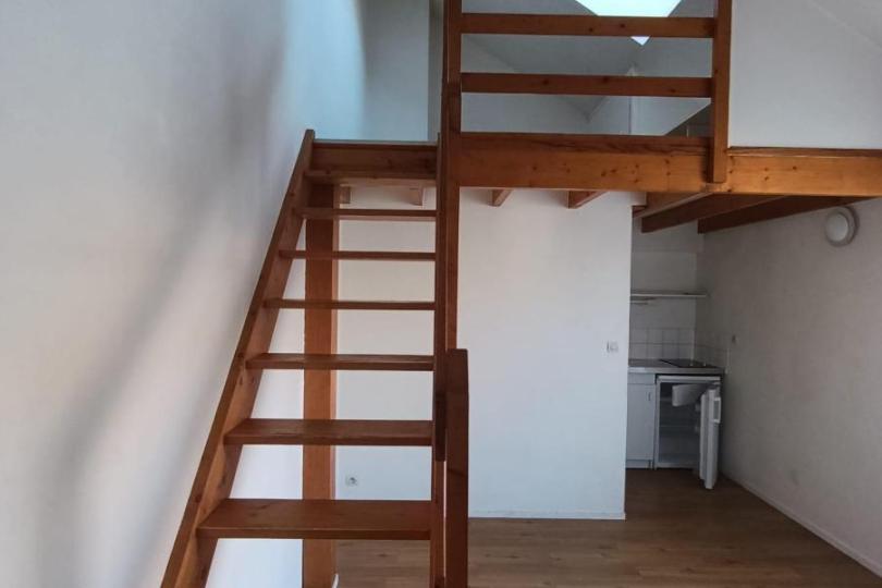 Photo n°1 - Louer un appartement studio<br/> de 22 m² à Nantes (44000)