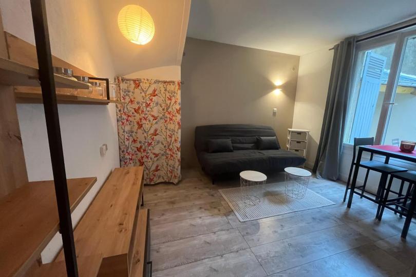 Image 1 Photo n°1 - Louer un appartement studio<br/> de 25 m² à Nantes (44300)