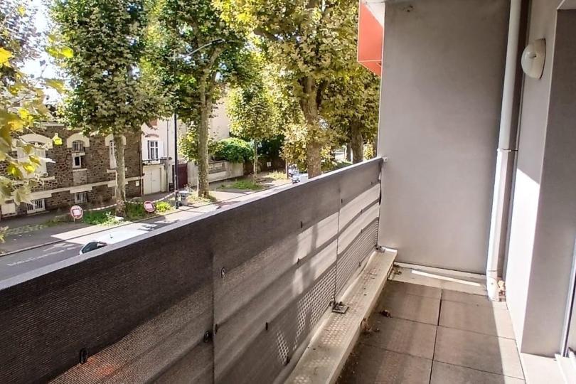 Photo n°2 - Louer un appartement studio<br/> de 35 m² à Nantes (44300)