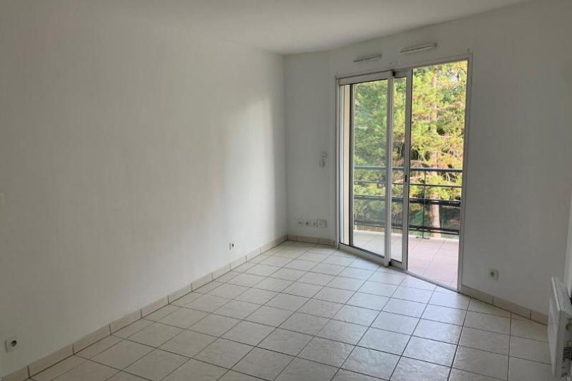 Image 1 Photo n°1 - Louer un appartement 2 pièces<br/> de 33 m² à Nantes (44000)