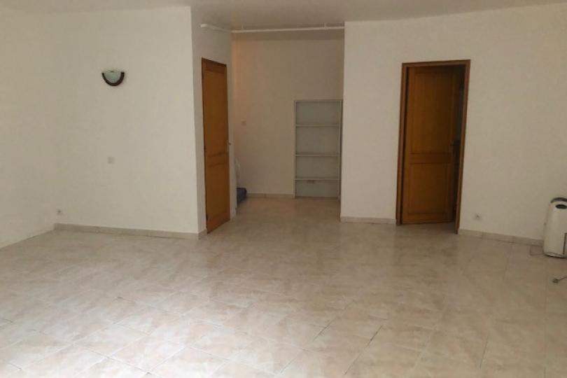 Photo n°5 - Louer un appartement 2 pièces<br/> de 79 m² à Nantes (44000)