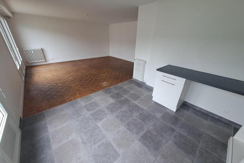 Photo n°7 - Louer un appartement 2 pièces<br/> de 62 m² à Nantes (44300)