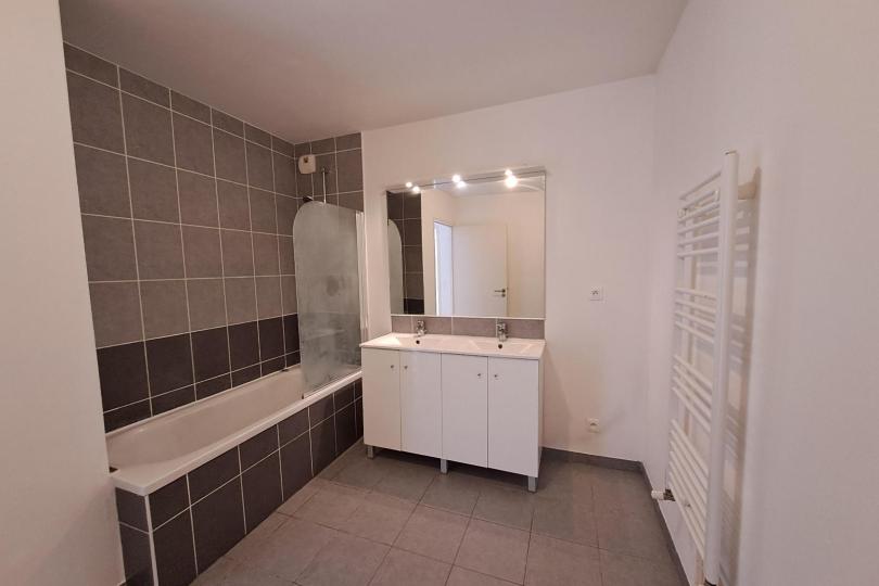Photo n°7 - Louer un appartement 3 pièces<br/> de 67 m² à Nantes (44100)