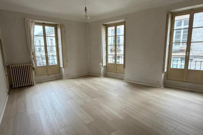Photo n°1 - Louer un appartement 4 pièces<br/> de 71 m² à Nantes (44000)