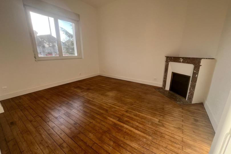 Photo n°2 - Louer une maison 4 pièces<br/> à St Sebastien Sur Loire (44230)