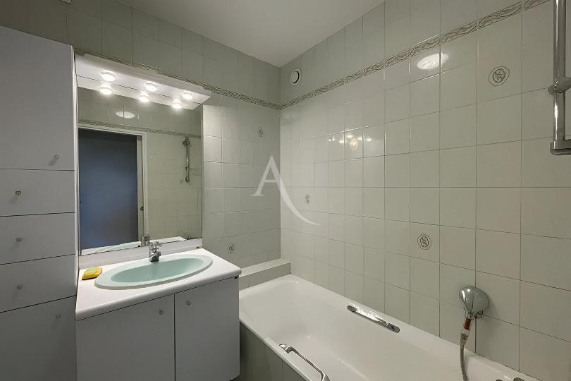 Photo n°5 - Acheter un appartement 2 pièces<br/> de 55 m² à Nantes (44300)