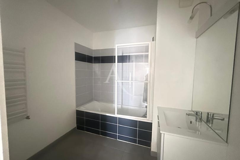 Photo n°3 - Acheter un appartement 3 pièces<br/> de 61 m² à Nantes (44000)