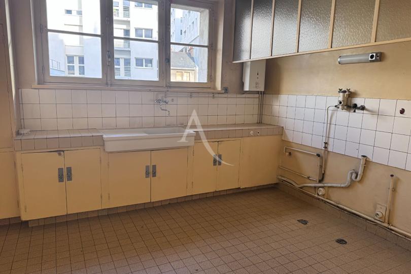 Photo n°2 - Acheter un appartement 5 pièces<br/> de 106 m² à Nantes (44000)