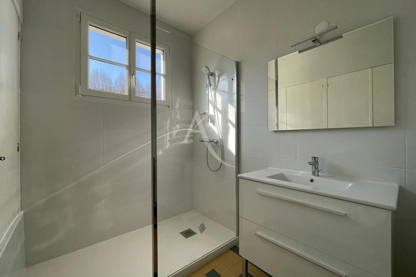 Photo n°9 - Acheter une maison 4 pièces<br/> de 113 m² à Nantes (44300)