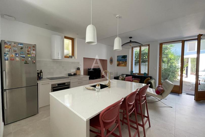 Photo n°3 - Acheter une maison 6 pièces<br/> de 141 m² à Nantes (44300)