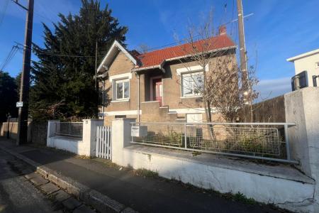 Maison T4 en location à ST SEBASTIEN SUR LOIRE (GES53600001)